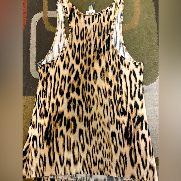 DYNAMITE LEOPARD PRINT TANK TOP - Picture 2 of 6